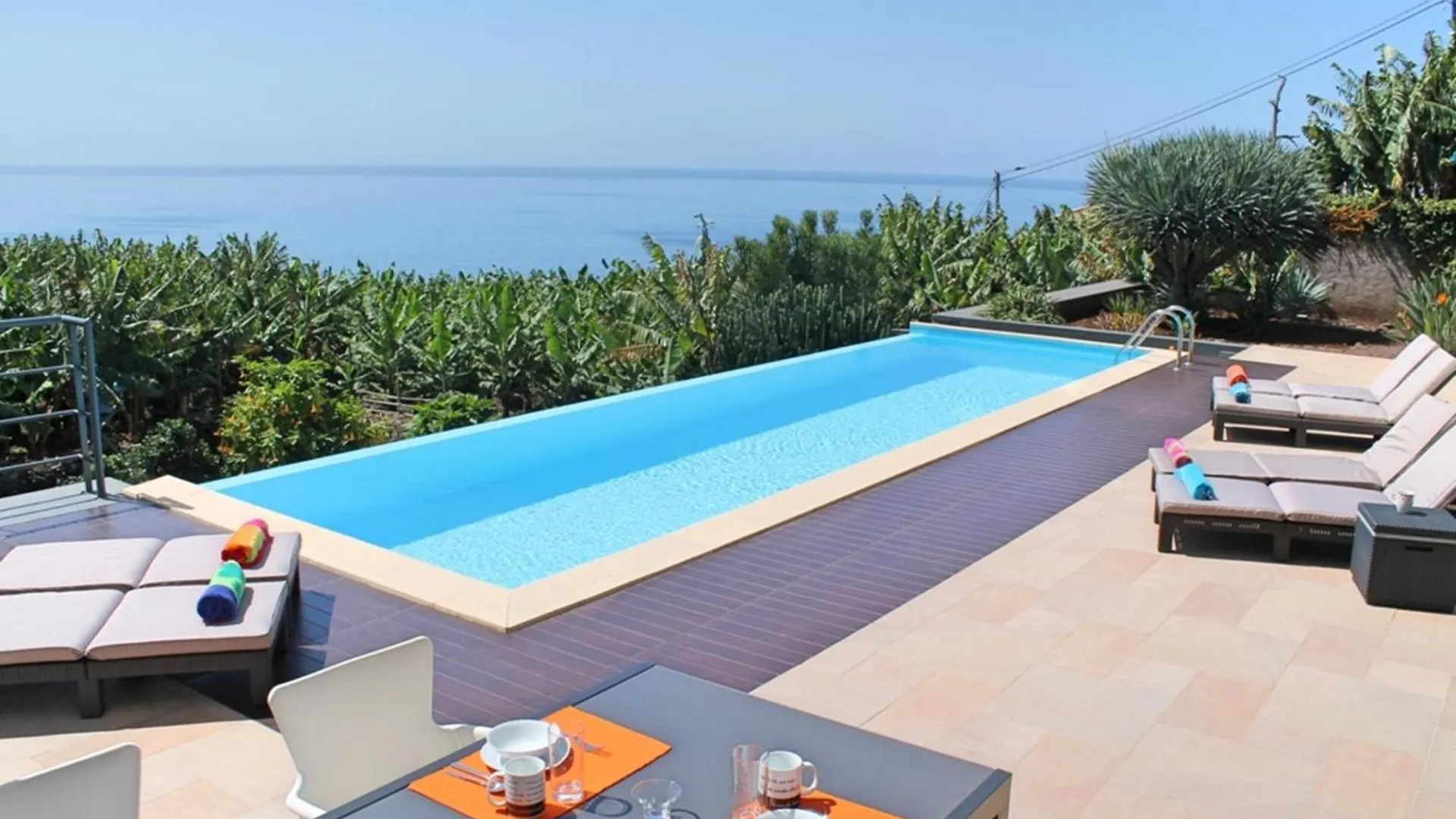 Extravagant Calheta Villa The Designhouse 4 Bedrooms Stunning Sea Views Contemporary Build Arco da Calheta  Portugal